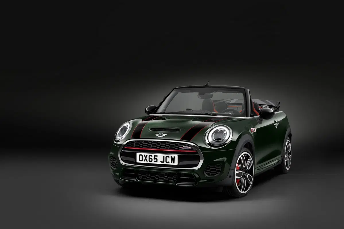 Nuova Mini John Cooper Works Convertible: 231 cavalli a cielo aperto (12)