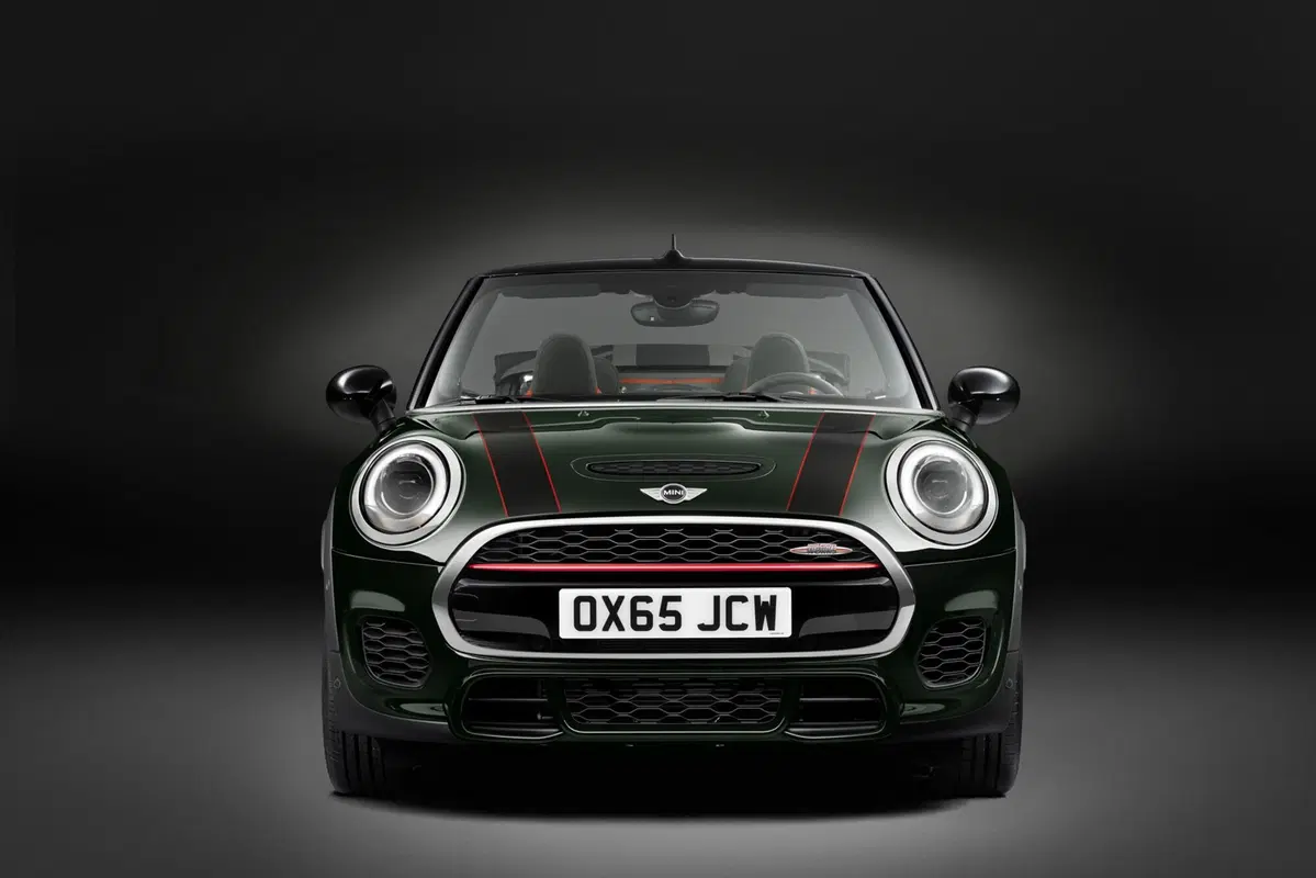 Nuova Mini John Cooper Works Convertible: 231 cavalli a cielo aperto (16)