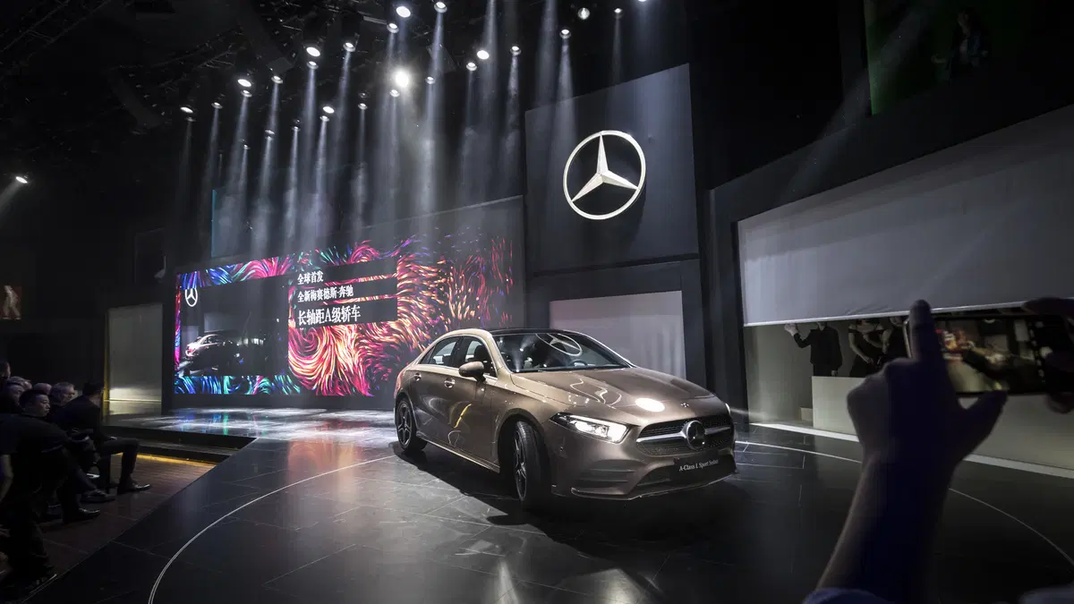 Mercedes Classe A: la versione sedan debutta a Pechino 2018 (13)
