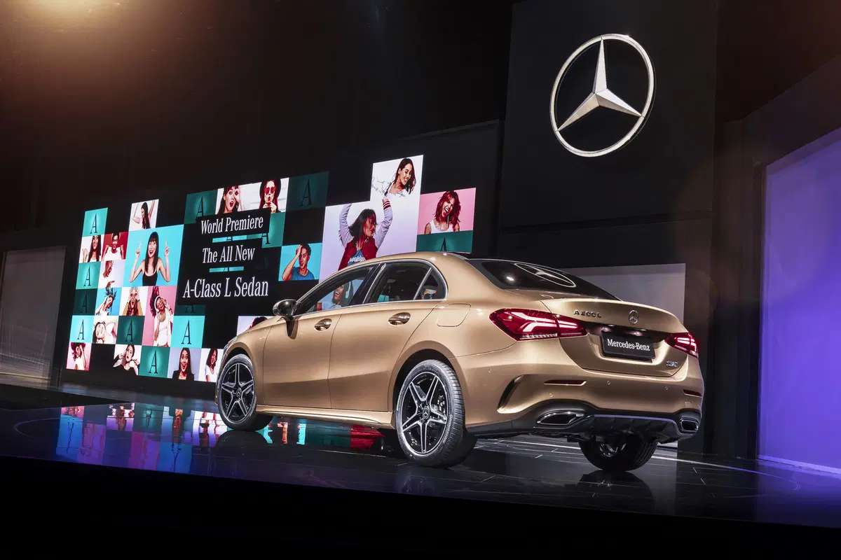 Mercedes Classe A: la versione sedan debutta a Pechino 2018 (21)