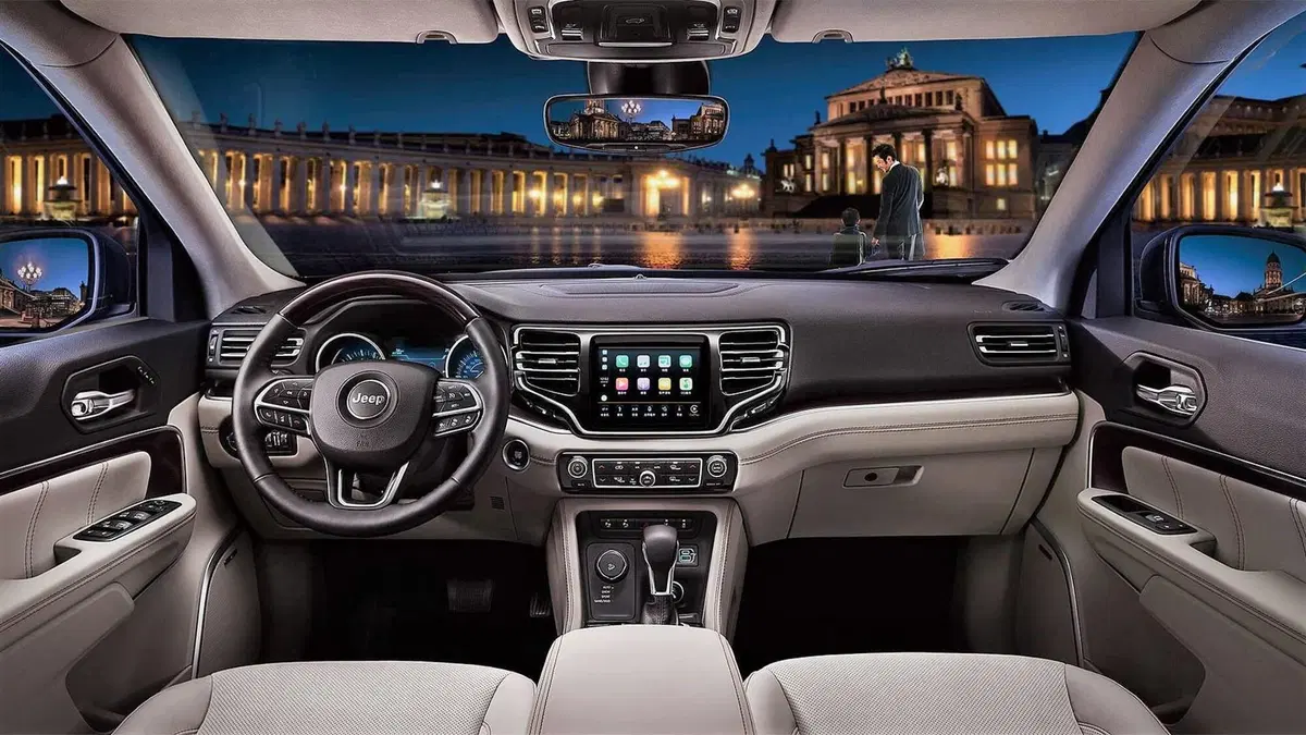 Jeep Grand Commander, al Salone di Pechino 2018 novità a 7 posti (5)