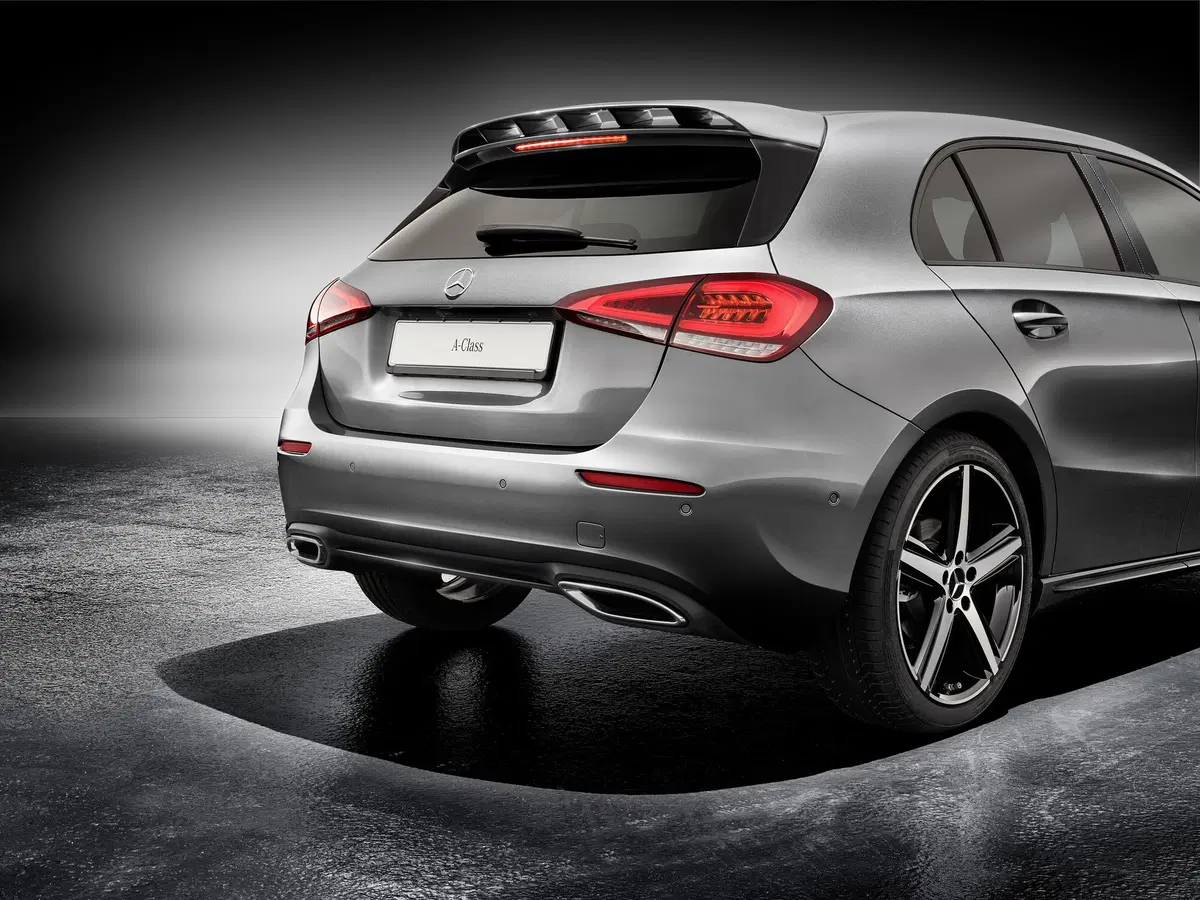Mercedes Classe A 2018, ricca gamma accessori sportivi (2)
