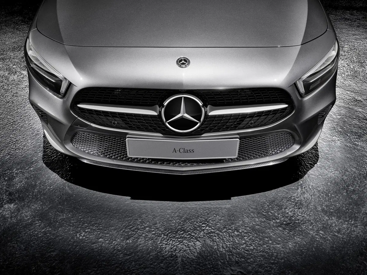 Mercedes Classe A 2018, ricca gamma accessori sportivi (4)