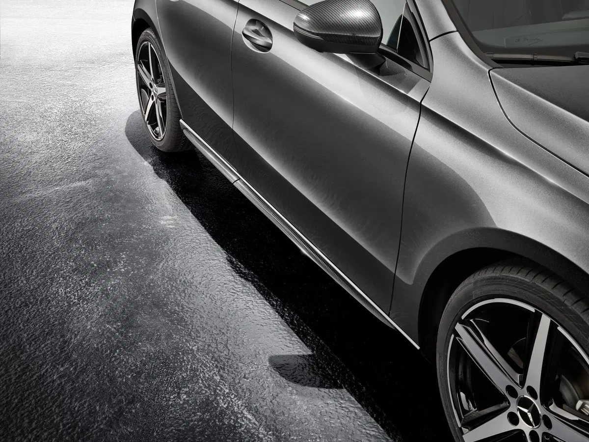 Mercedes Classe A 2018, ricca gamma accessori sportivi (6)