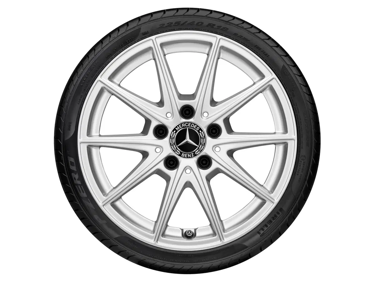 Mercedes Classe A 2018, ricca gamma accessori sportivi (8)