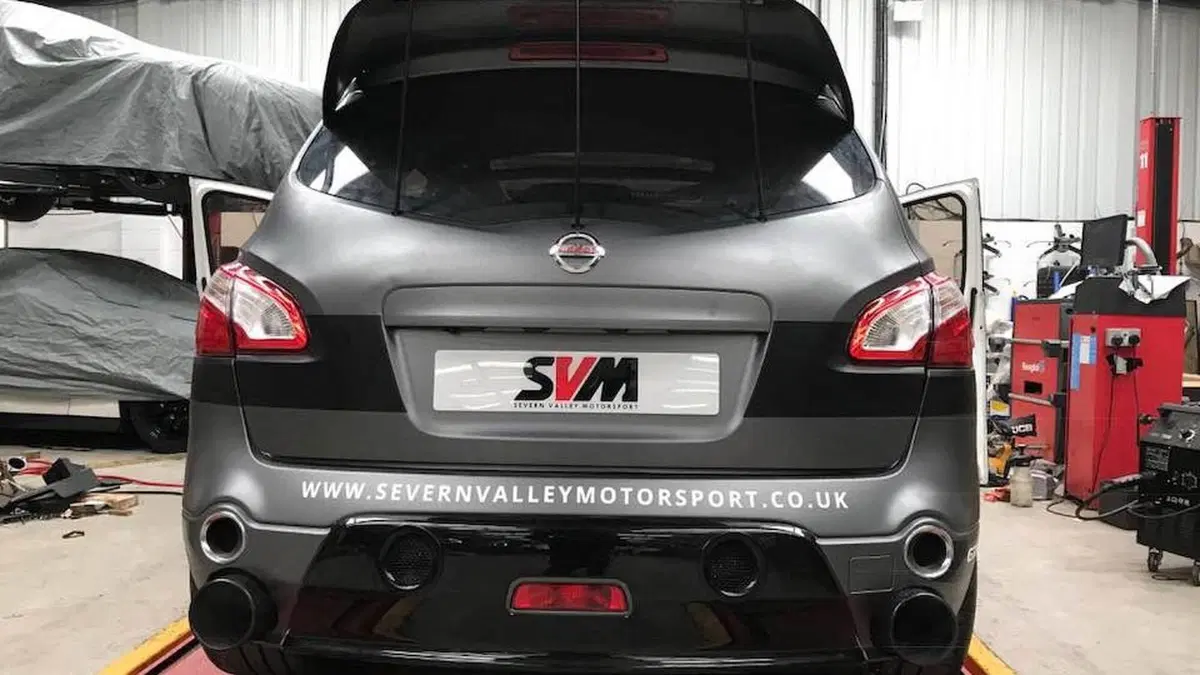 Nissan Qashqai da 2000 CV è il SUV più veloce del mondo: 382,7 km/h! (11)