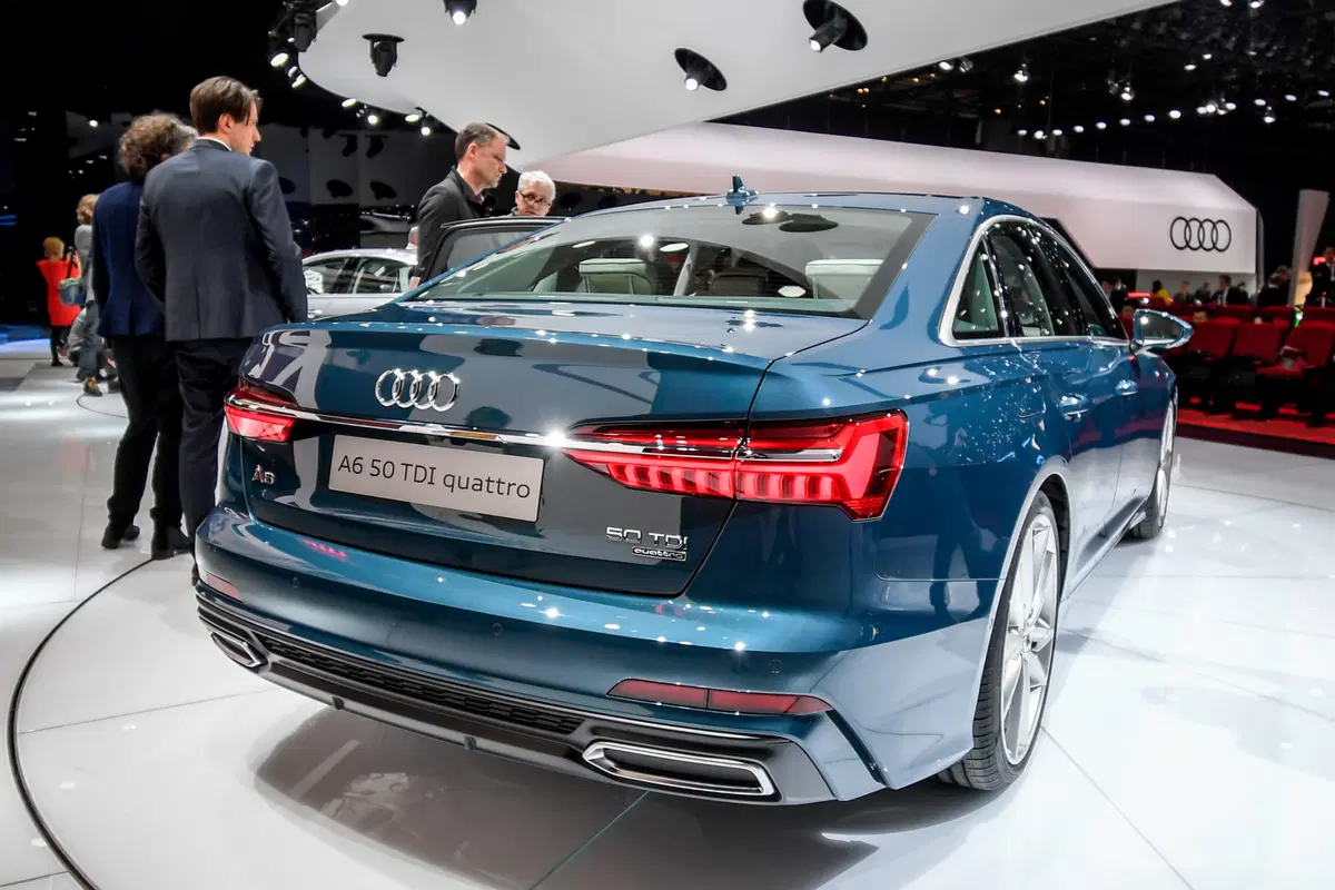 Audi A6, i prezzi: si parte da 62.100 euro (3)