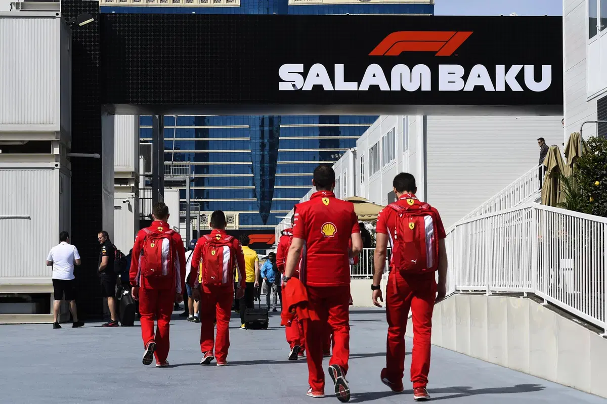 F1, GP Azerbaijan 2018, FP3: Vettel al top a Baku (38)