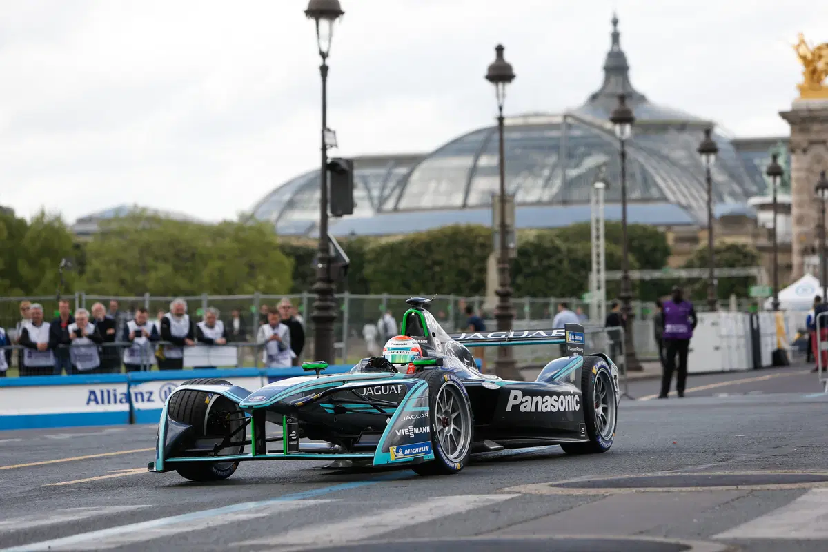 Formula E, ePrix di Parigi: vince Vergne (2)