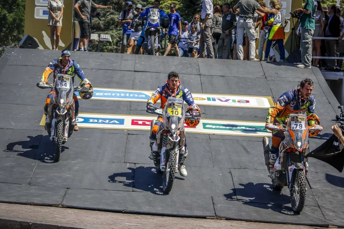 Dakar 2016. I Trionfi di Peugeot e KTM, Peterhansel e Price (17)