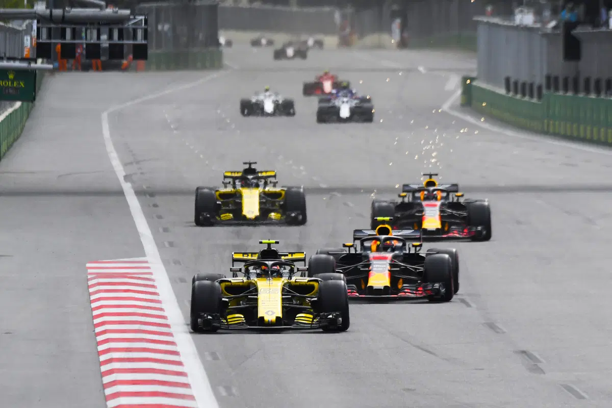 F1, GP Baku 2018, Hamilton: «Sono stato molto fortunato»  (21)