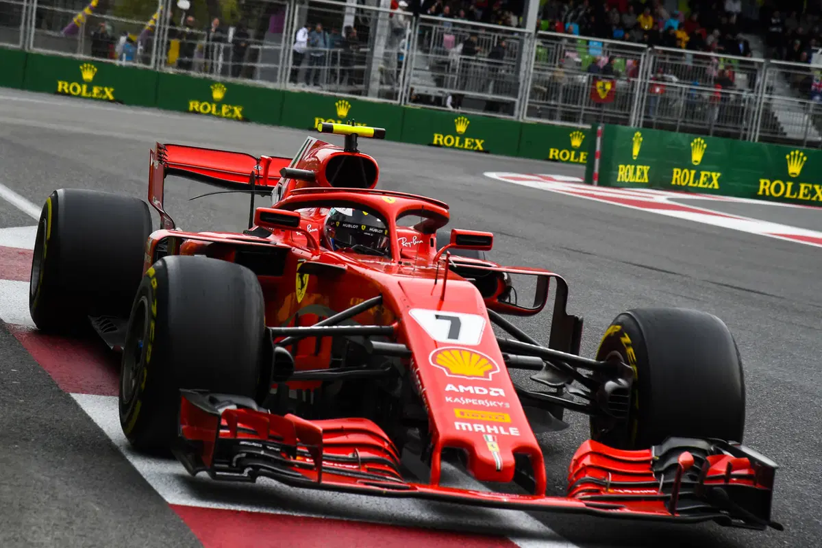 F1, GP Baku 2018: Hamilton vince la lotteria degli ultimi cinque giri (7)