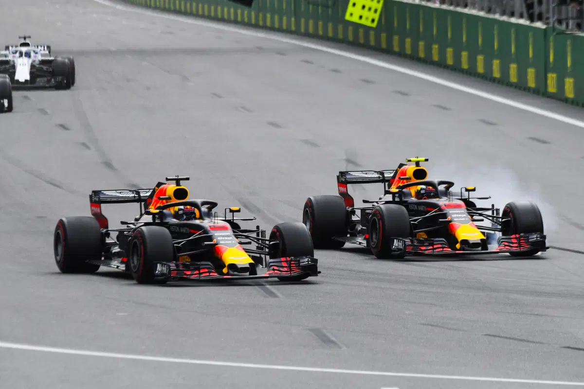 F1, GP Baku 2018: Hamilton vince la lotteria degli ultimi cinque giri (25)