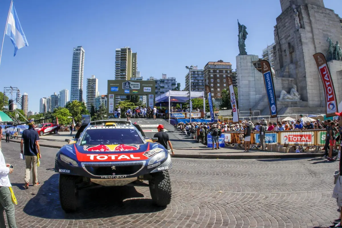 Dakar 2016 Peugeot. Il Magico Trionfo di Peterhansel, Cottret e della 2008 DKR (5)