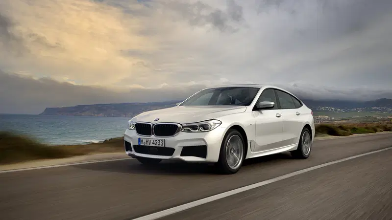 BMW Serie 6 Gran Turismo, la 620d porta in gamma il quattro cilindri