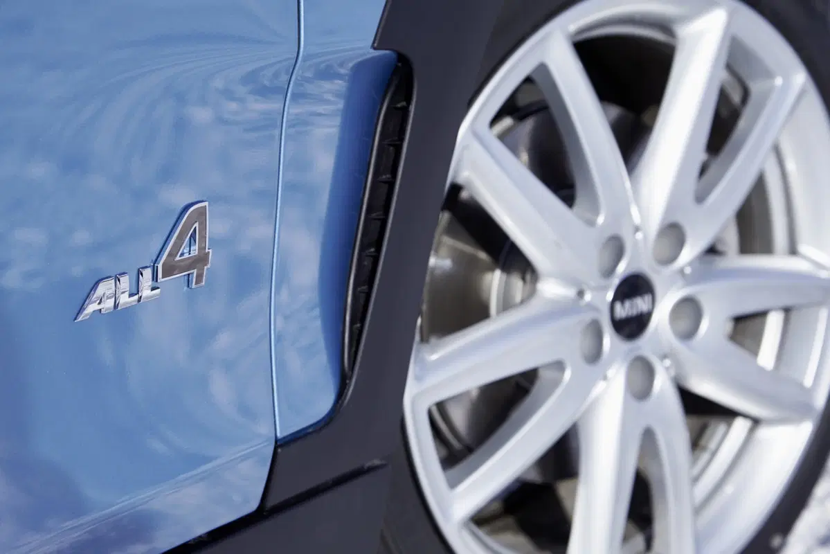 Mini Clubman ALL4, ecco la trazione integrale (19)