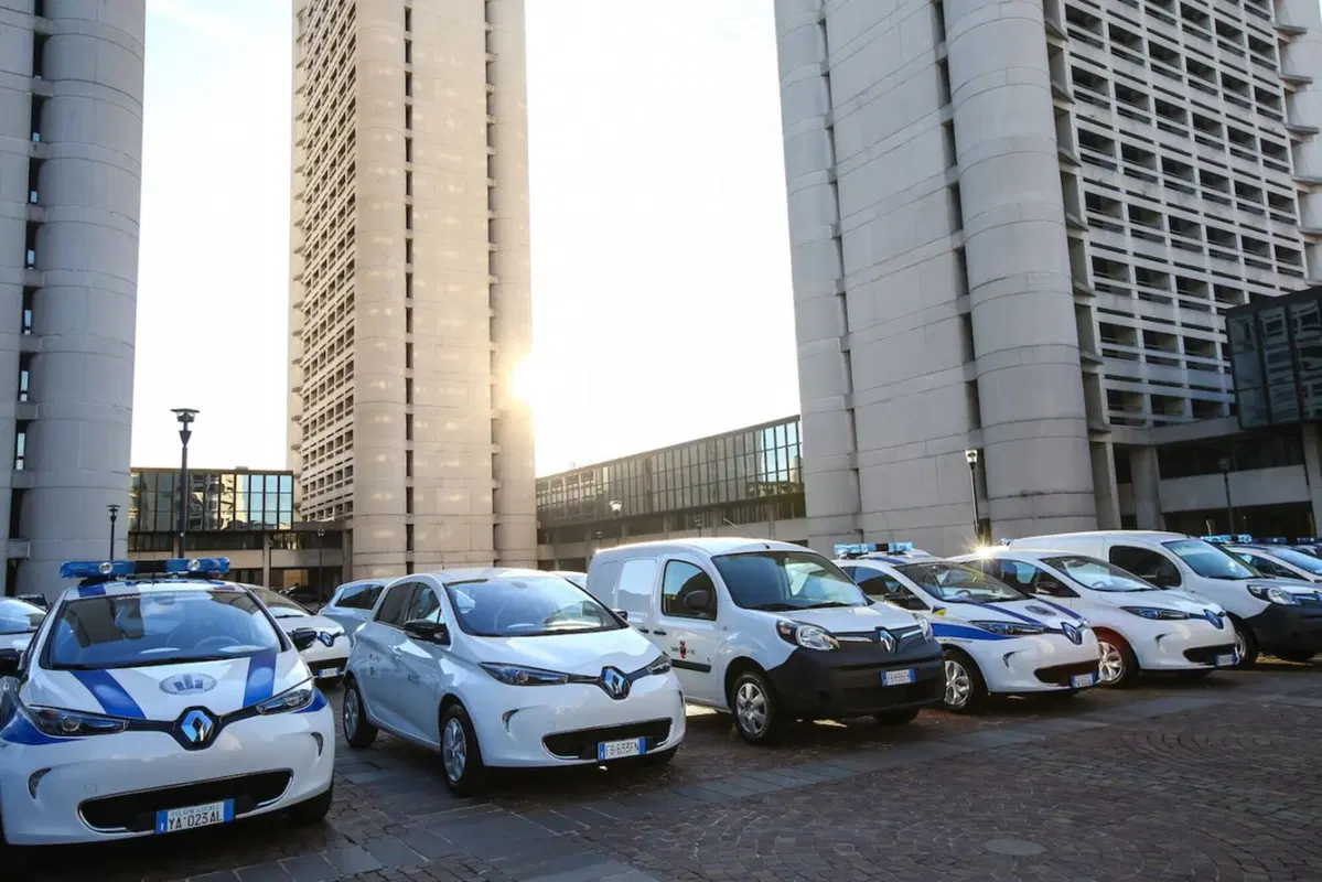 Renault: in Emilia Romagna debutta la flotta elettrica (13)