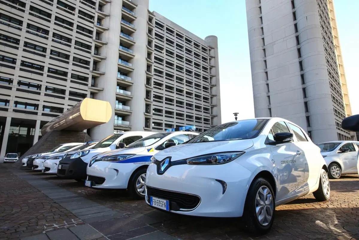 Renault: in Emilia Romagna debutta la flotta elettrica (14)