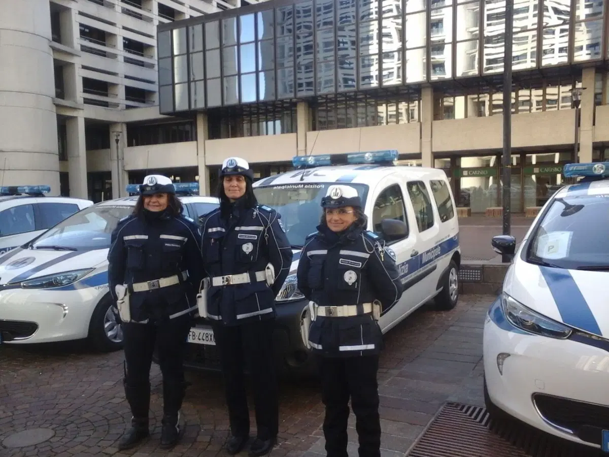 Renault: in Emilia Romagna debutta la flotta elettrica (20)