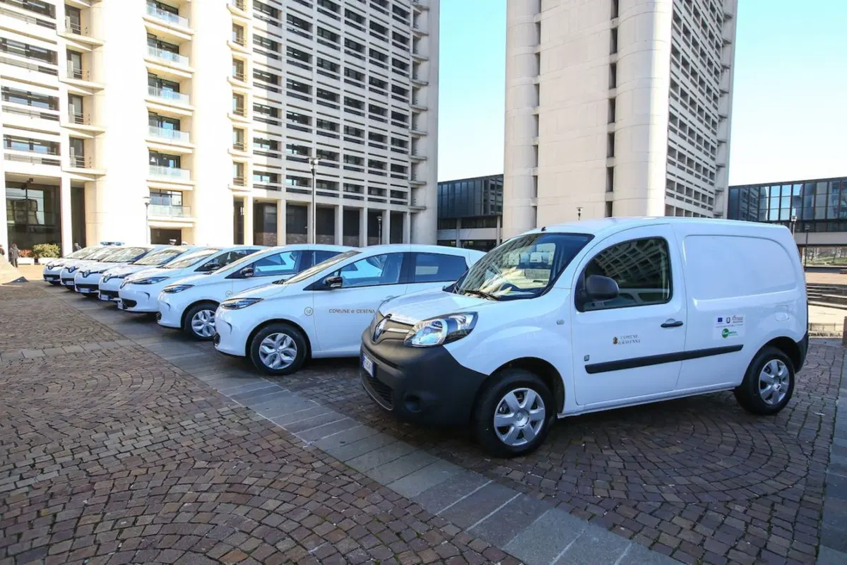 Renault: in Emilia Romagna debutta la flotta elettrica (22)