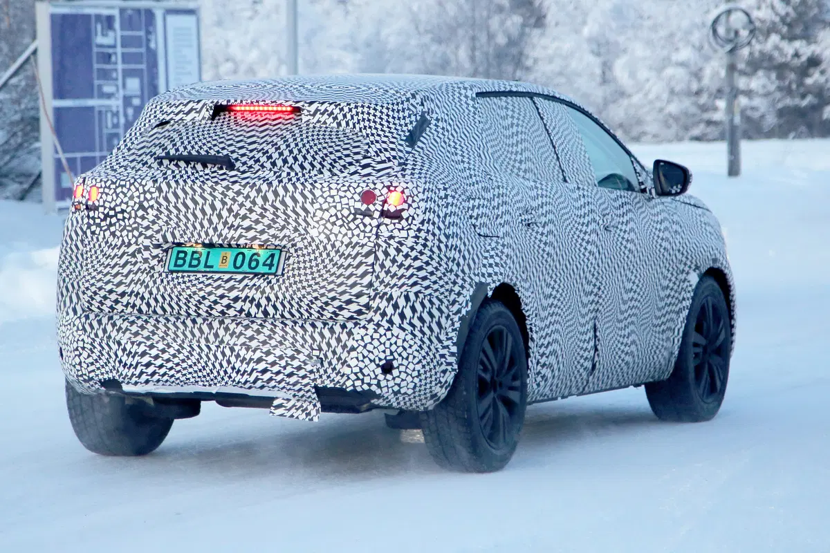 Peugeot 3008: arriva nel 2016, sarà più “cinese” (8)