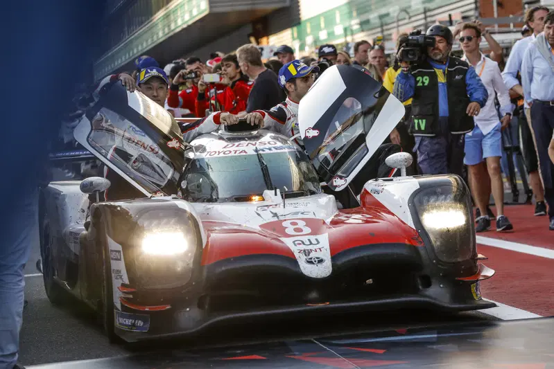 la Toyota TS050 hybrid per WEC e Le Mans, quest'anno &egrave; nettamente favorita