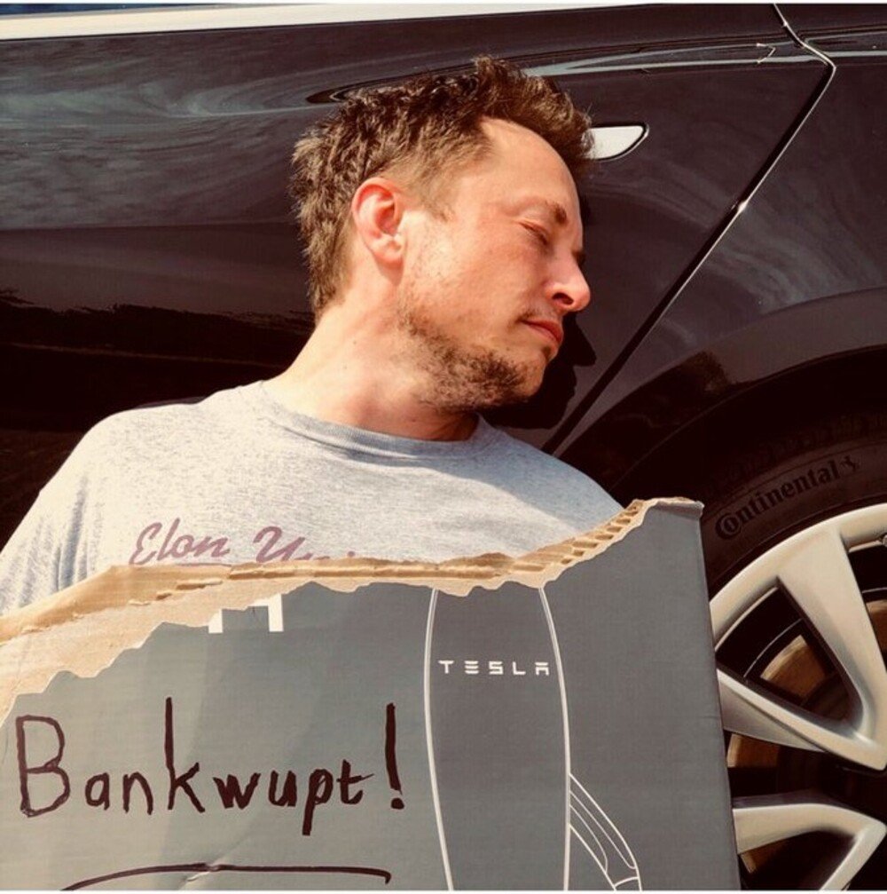 Al buon Elon non manca lo spirito da attore: eccolo raffigurarsi come uomo in disgrazia dopo il fallimento di Tesla