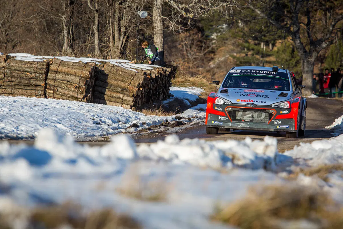 WRC Montecarlo 2016: Meeke (Citroen) apre le danze (12)