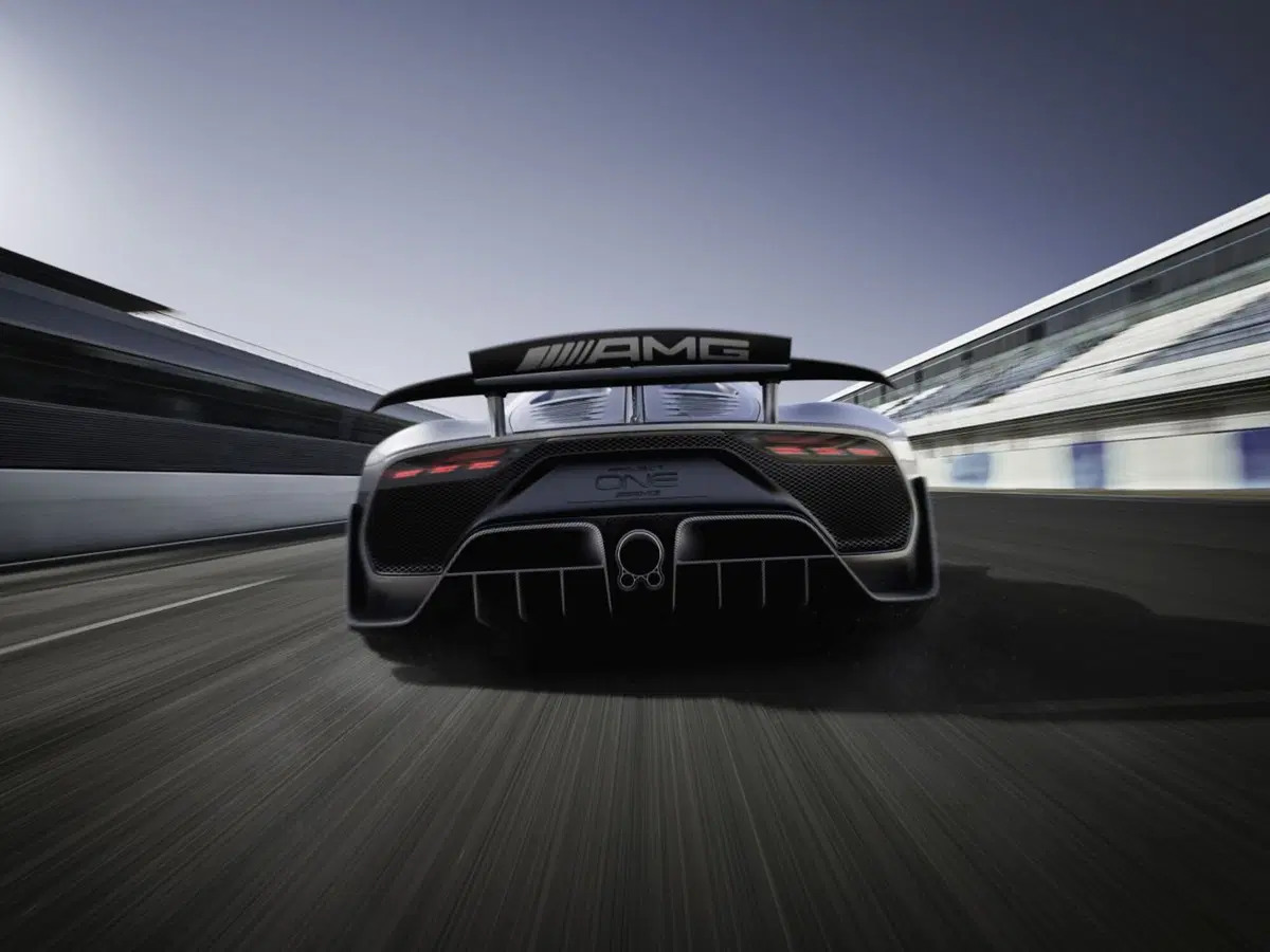 Mercedes-AMG Project One, anteprima alla Mille Miglia 2018 (5)