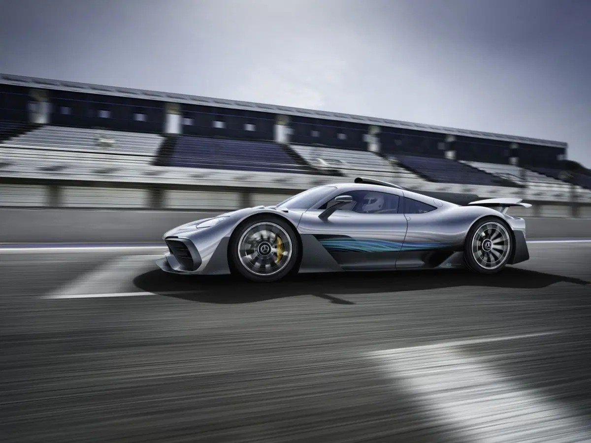 Mercedes-AMG Project One, anteprima alla Mille Miglia 2018 (9)