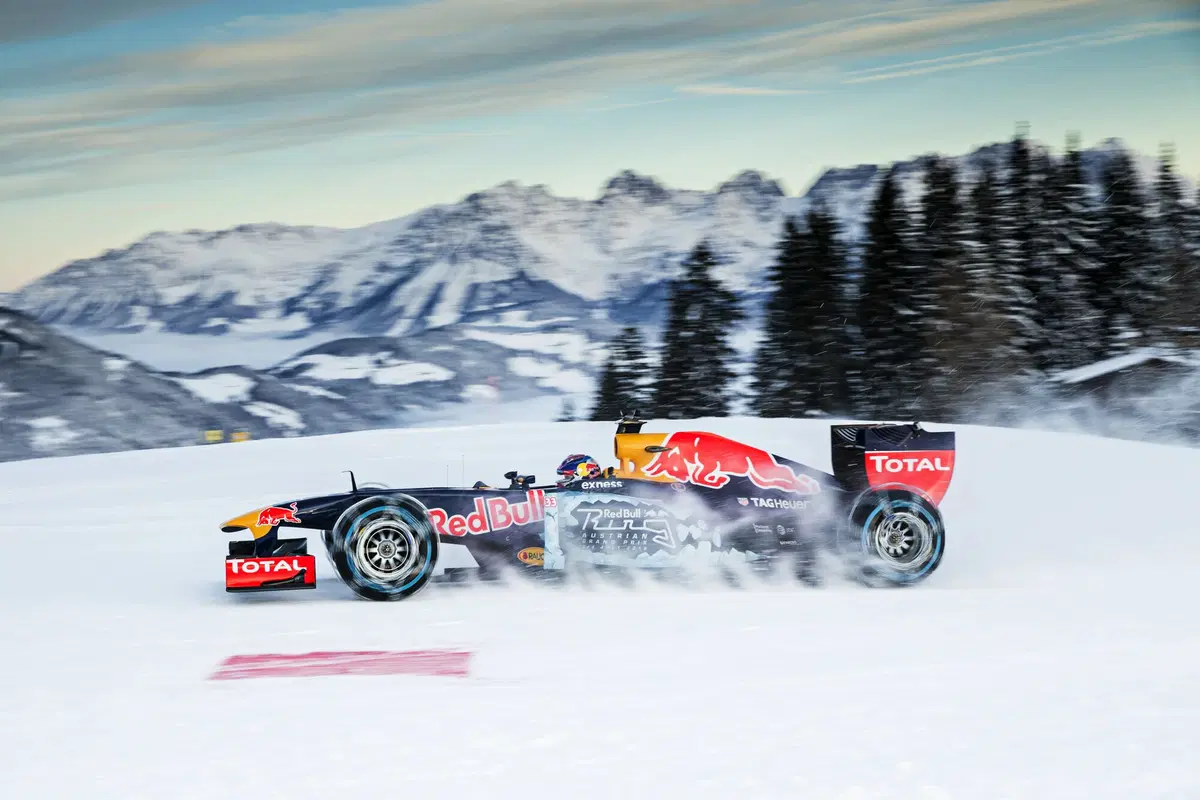 Red Bull RB7 show sulla neve al Kitzbuhel con Max Verstappen (10)