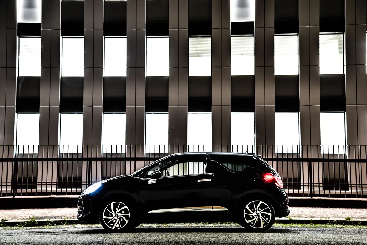 DS 3 Black Lezard, edizione limitata in nome dell’eleganza (10)