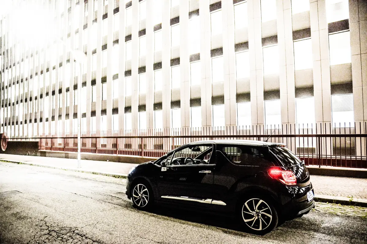 DS 3 Black Lezard, edizione limitata in nome dell’eleganza (2)