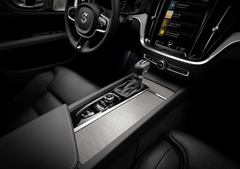 Volvo V60 (2018-->>) (17)