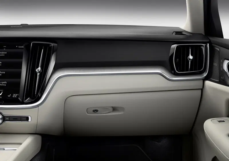 Volvo V60 (2018-->>) (18)