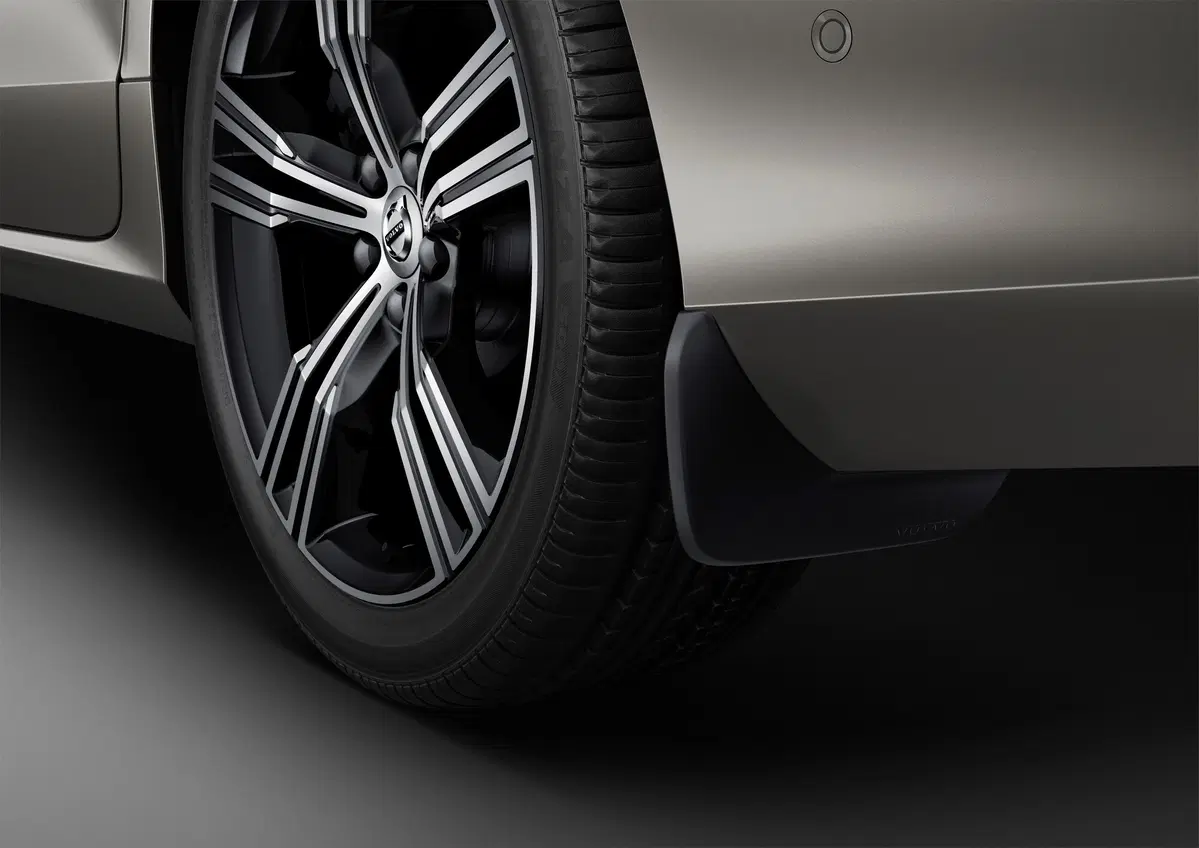Volvo V60 T6 Plug-in Hybrid AWD automatico Ultra Dark (23)