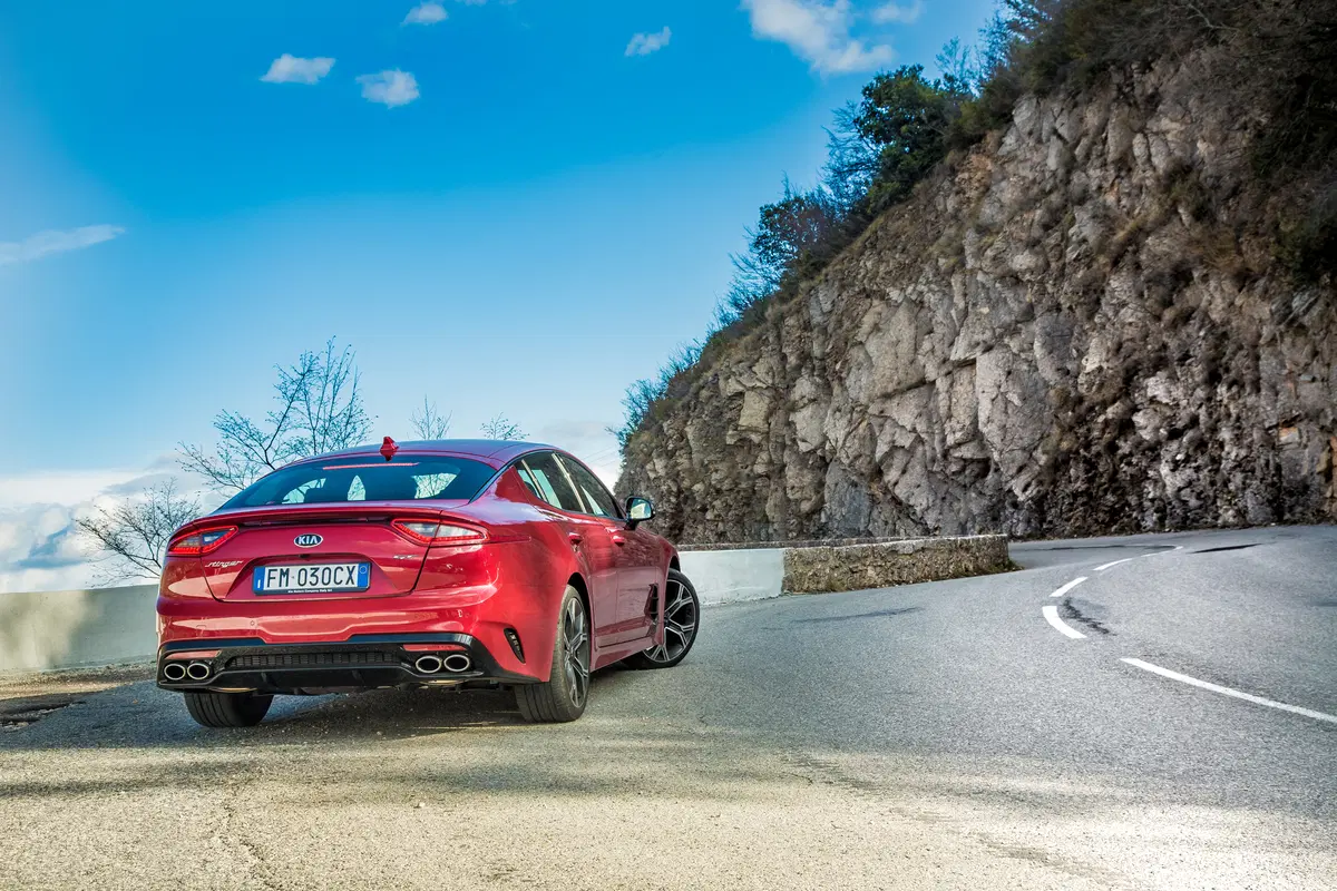 Kia Stinger (2018-21) (4)