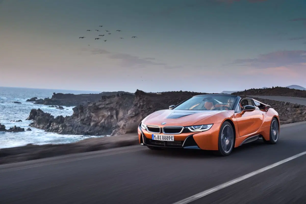 BMW i8 Cabrio (2018-19) (2)