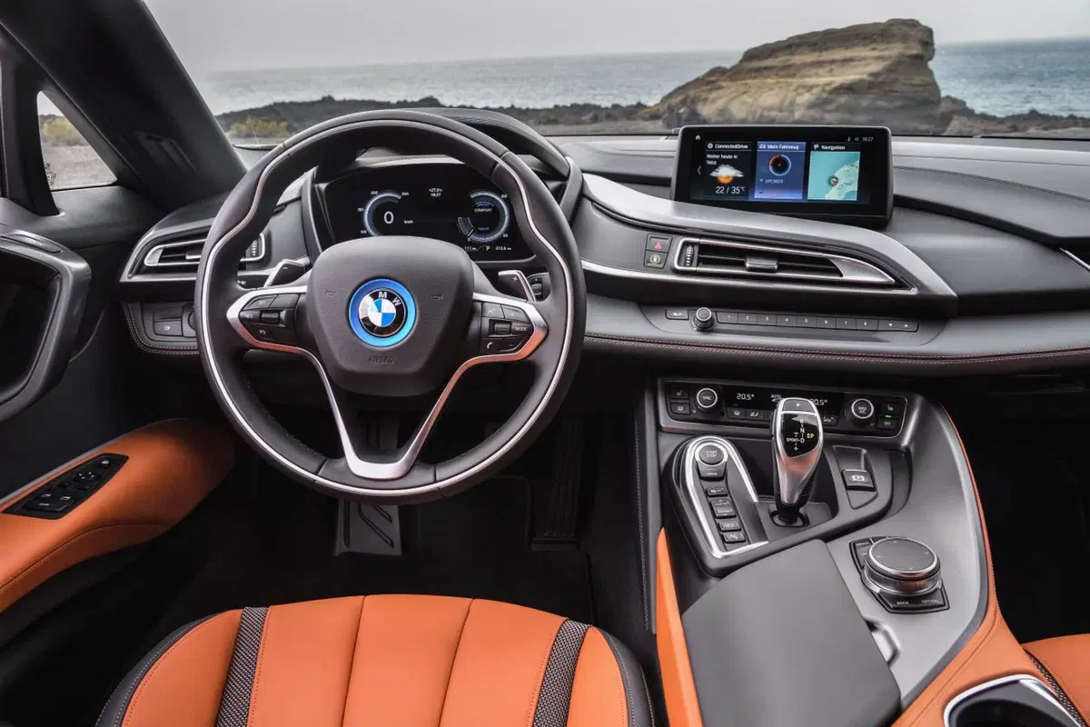 BMW i8 Cabrio (2018-19) (8)