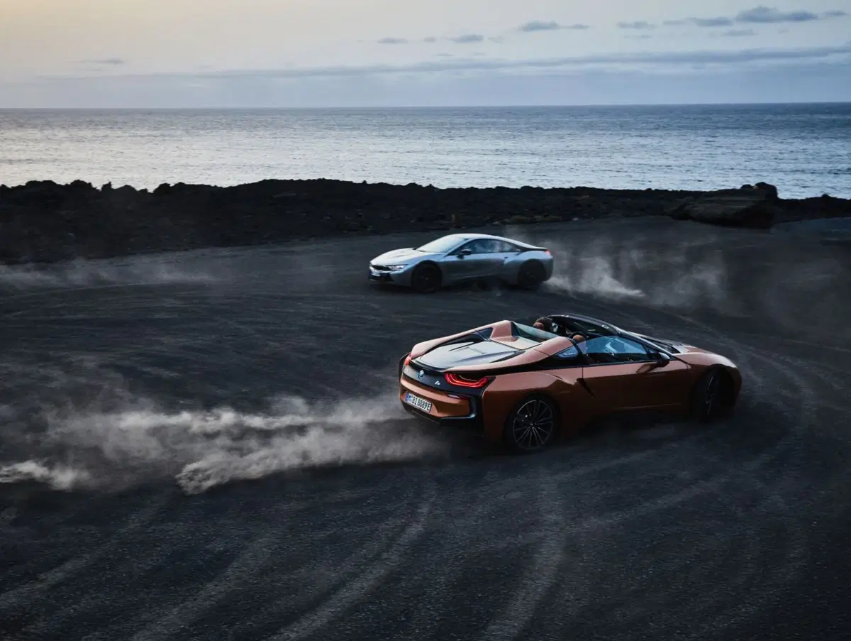 BMW i8 Cabrio (2018-19) (9)