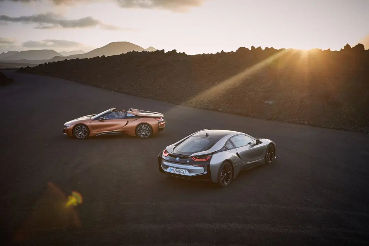 BMW i8 Cabrio (2018-19) (14)