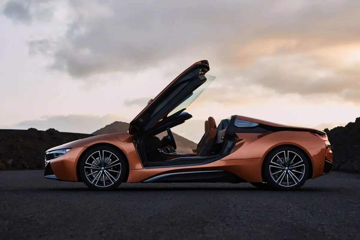 BMW i8 Cabrio (2018-19) (15)