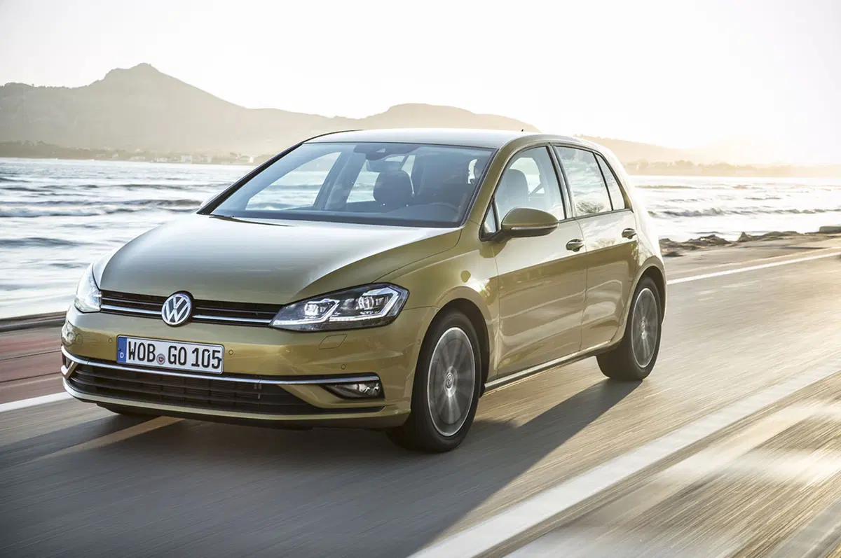 Volkswagen Golf, in arrivo il motore metano 1.5 TGI Evo (21)