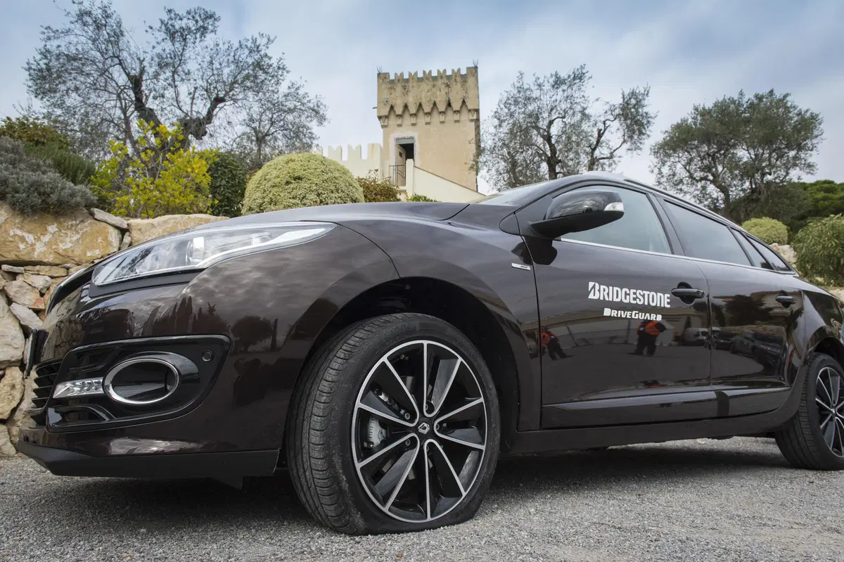 Bridgestone DriveGuard, il primo run-fat ideale per ogni auto (3)