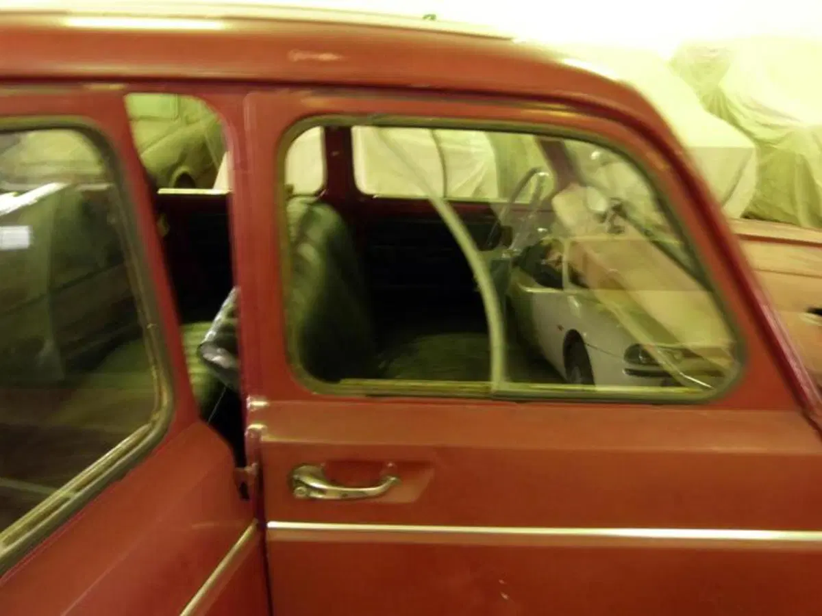 La Renault 4 di Aldo Moro, il simbolo degli anni di piombo (15)