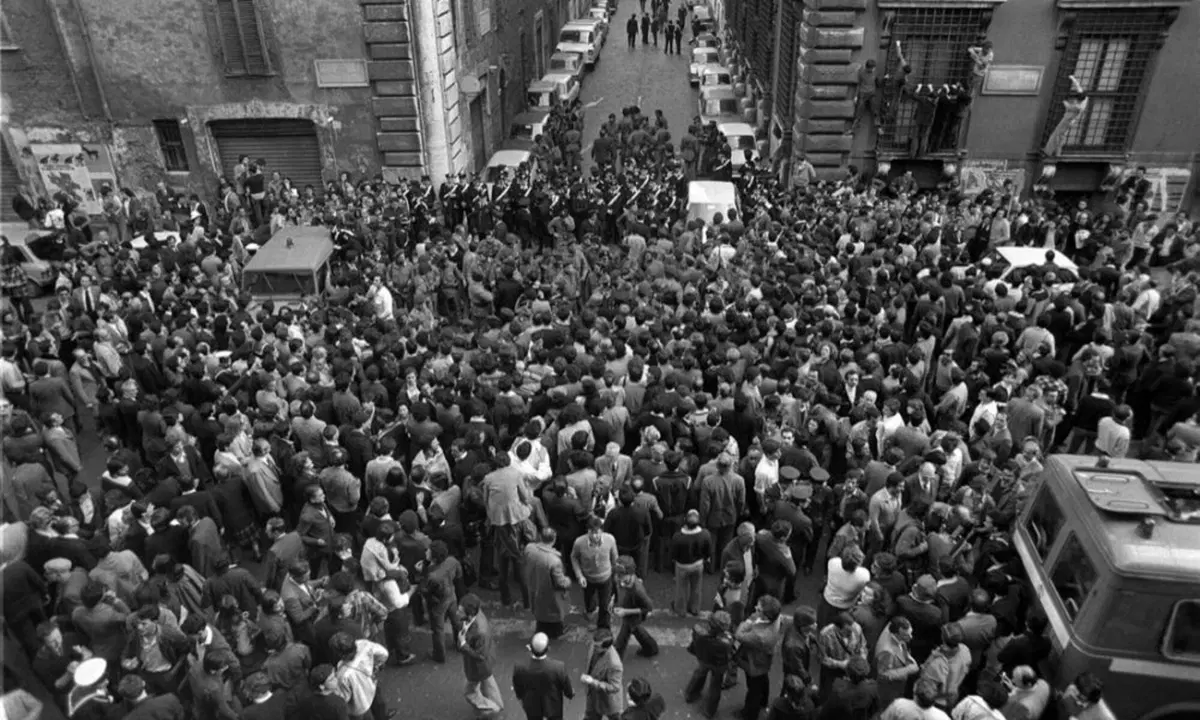 La Renault 4 di Aldo Moro, il simbolo degli anni di piombo (9)