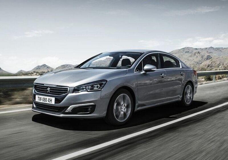 Peugeot 508, arriva la 508 Berlina