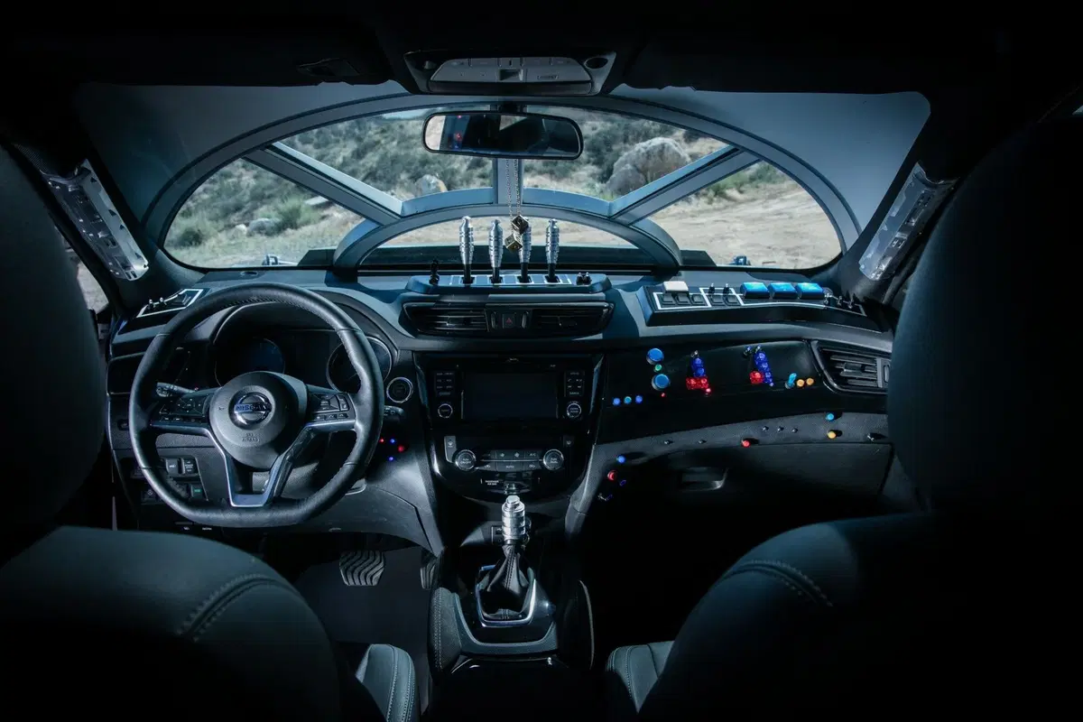 Nissan, una Rogue one-off per 'Solo: A Star Wars Story' (7)
