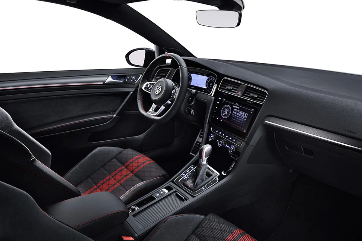 Volkswagen Golf GTI TCR, in arrivo alla fine dell'anno (5)