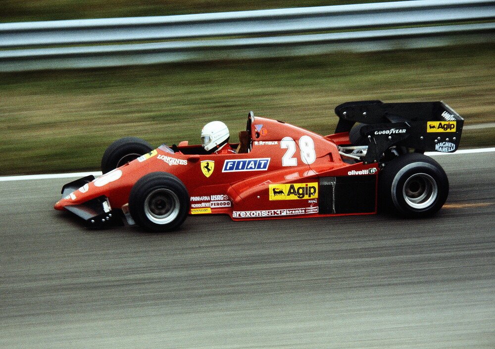 Arnoux al volante della Ferrari 126 C3